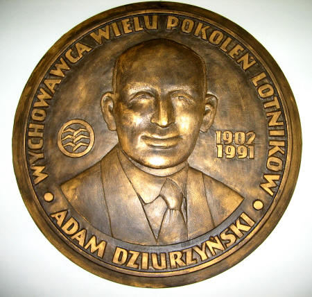 Wychowawca Wielu Pokoleń Lotników-Adam Dziurzyński 1902-1991